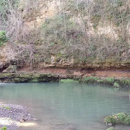 Agriturismo Podere La Cascata Gospodarstwo agroturystyczne
